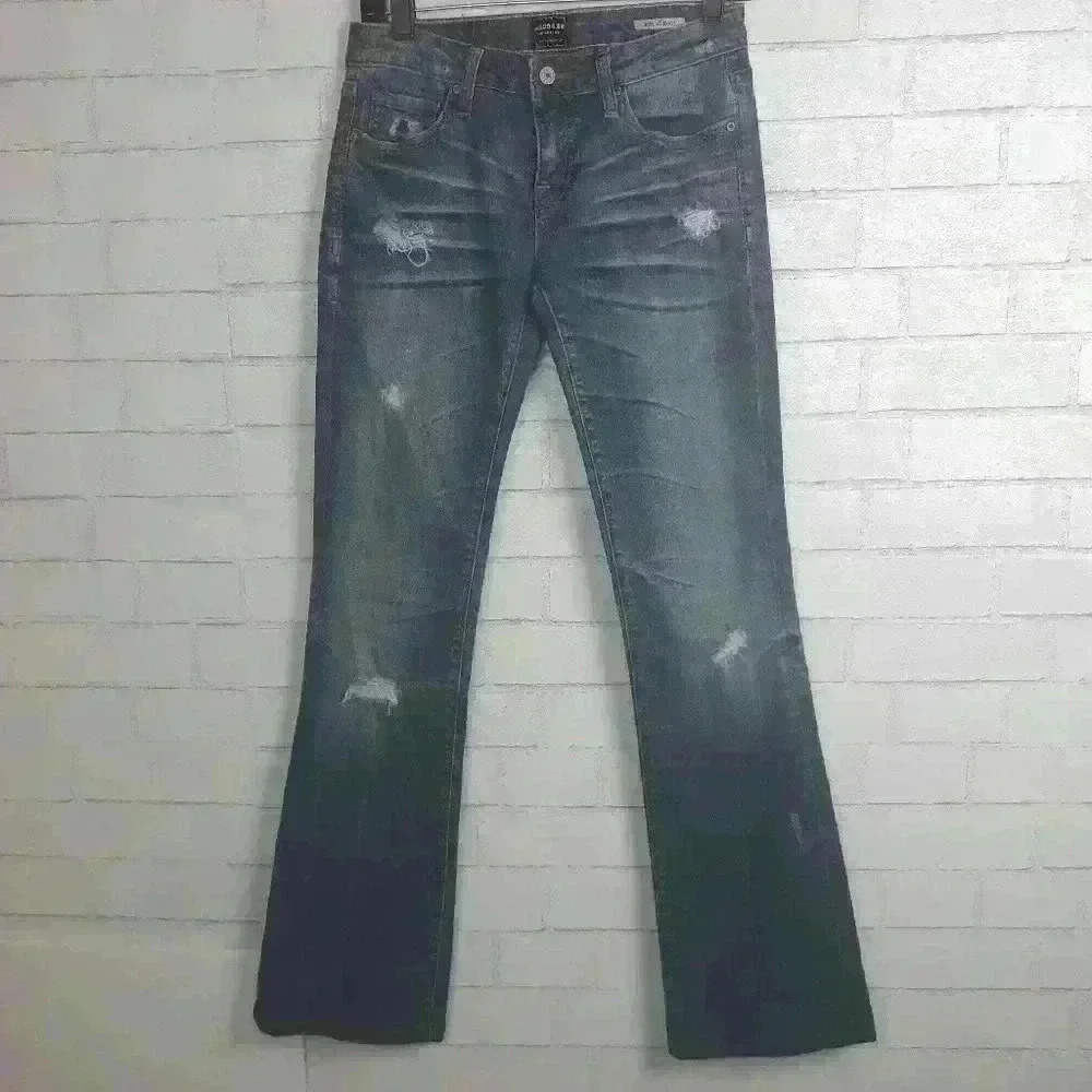 Anoname Joelle Boot Cut Distressed Jeans D75